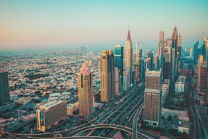 Ephemeral Skyline: Dubai In Warhol’s Light — Jacques Villedieu
