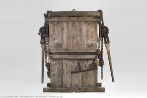 Fodder Press — Manufacture Plissonnier