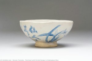 Flat bowl with Orchid Design in Underglaze Blue