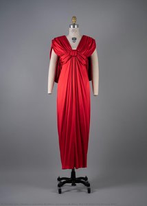 Jacqueline De Ribes, Red Silk Satin Long Evening Dress — Comtesse Jacqueline De Ribes