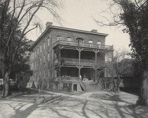 Girls' Cottage Dormitory For Colored Girls And Teachers — Frances Benjamin Johnston