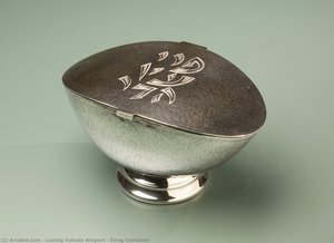 Etrog Container — Ludwig Yehuda Wolpert