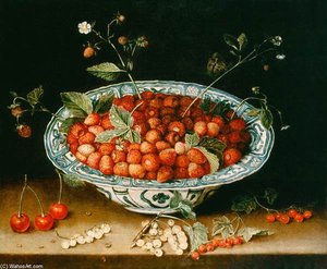 Porcelain Bowl With Strawberries