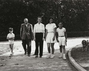 Lawrence, Arnold, Gertrud, Nuria And Ronald Schoenberg — Asa Gregory Andrew Germann, Documentary Photography