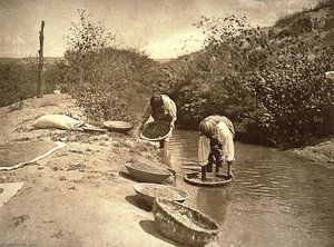 Washing Wheat San Juan — Edward Sheriff Curtis