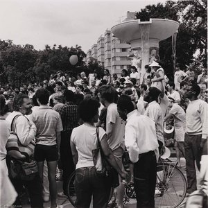 Dupont Circle Crowd Hands Across America, from the series Connecticut Avenue