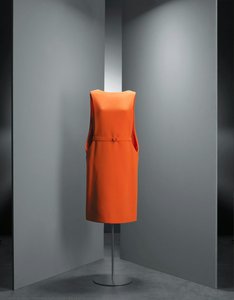 Model — Kristobal Balensiga Ejzagire, Early Modernism