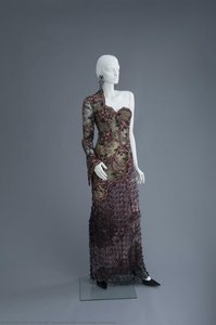 Lace dress with coral flower embroidery