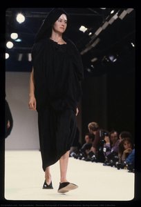 Runway Photograph Of Comme Des Garçons, Spring/summer 1984 Collection — Rei Kawakubo