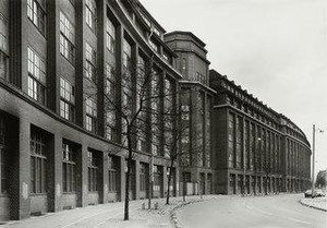 Continental Tire Factory, Hannover (continentale Gummiwerke, Hannover) — Thomas Struth