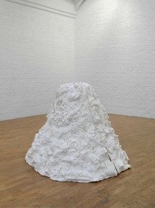 Clay Mountain (sun) — Thomas Houseago