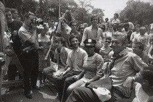 Mayor John Lindsay, Central Park, New York — Garry Winogrand