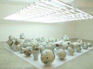 Translated Vase — Yee, Sookyung