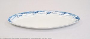 Fish plate with wisteria design, blue and white