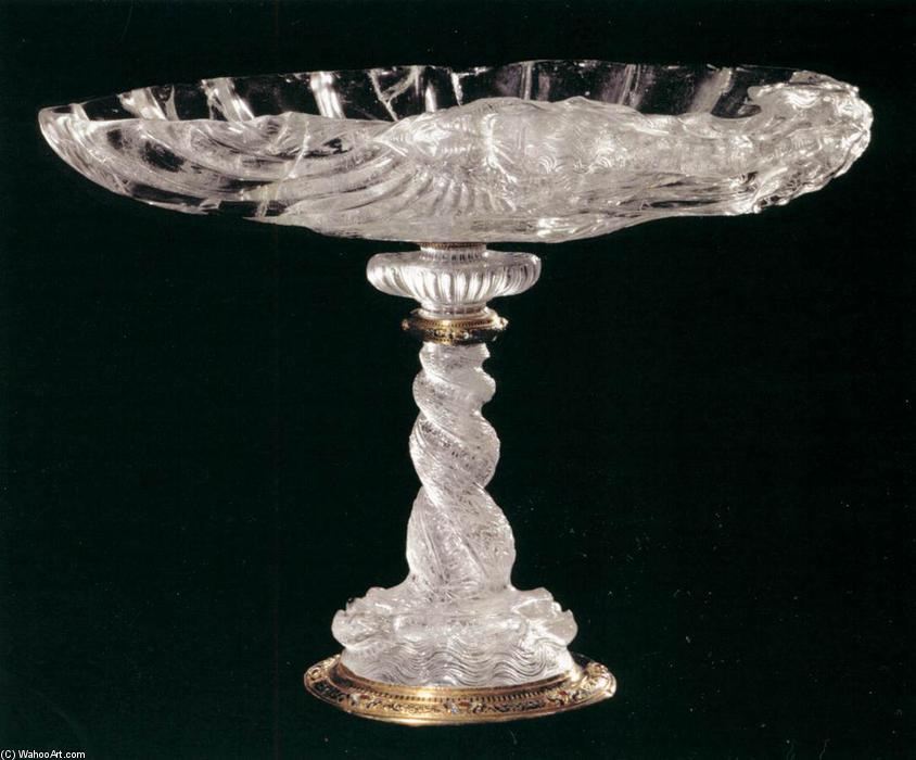 Bowl In The Shape Of A Shell — Gasparo Miseroni