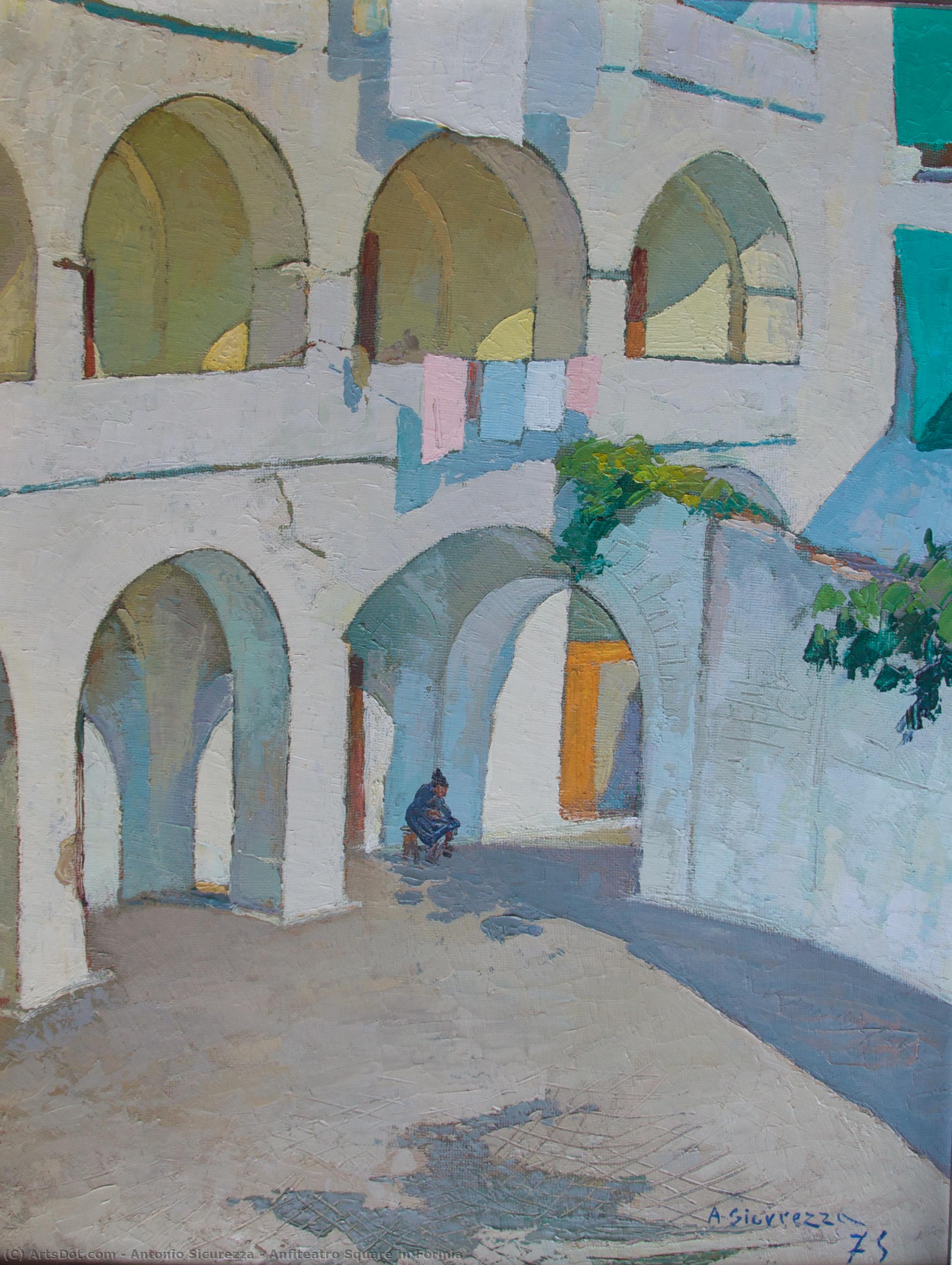 Anfiteatro Square In Formia — Antonio Sicurezza
