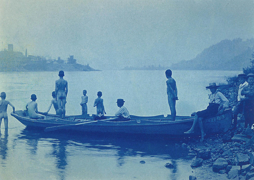 Boys With A Boat, Ohio River, Near Wheeling, West Virginia — Thomas Pollock Anshutz