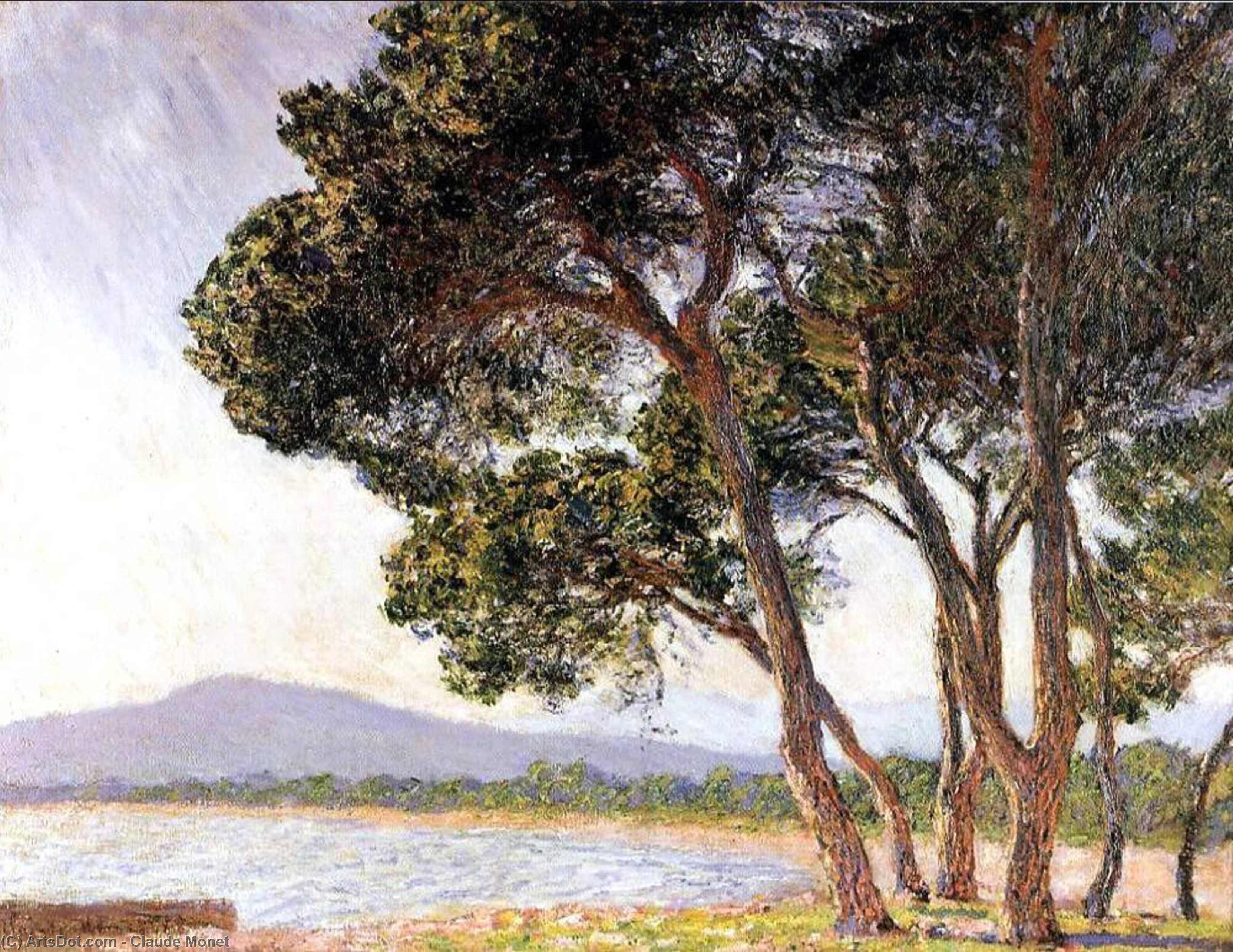 Beach In Juan-les-pins — Claude Monet
