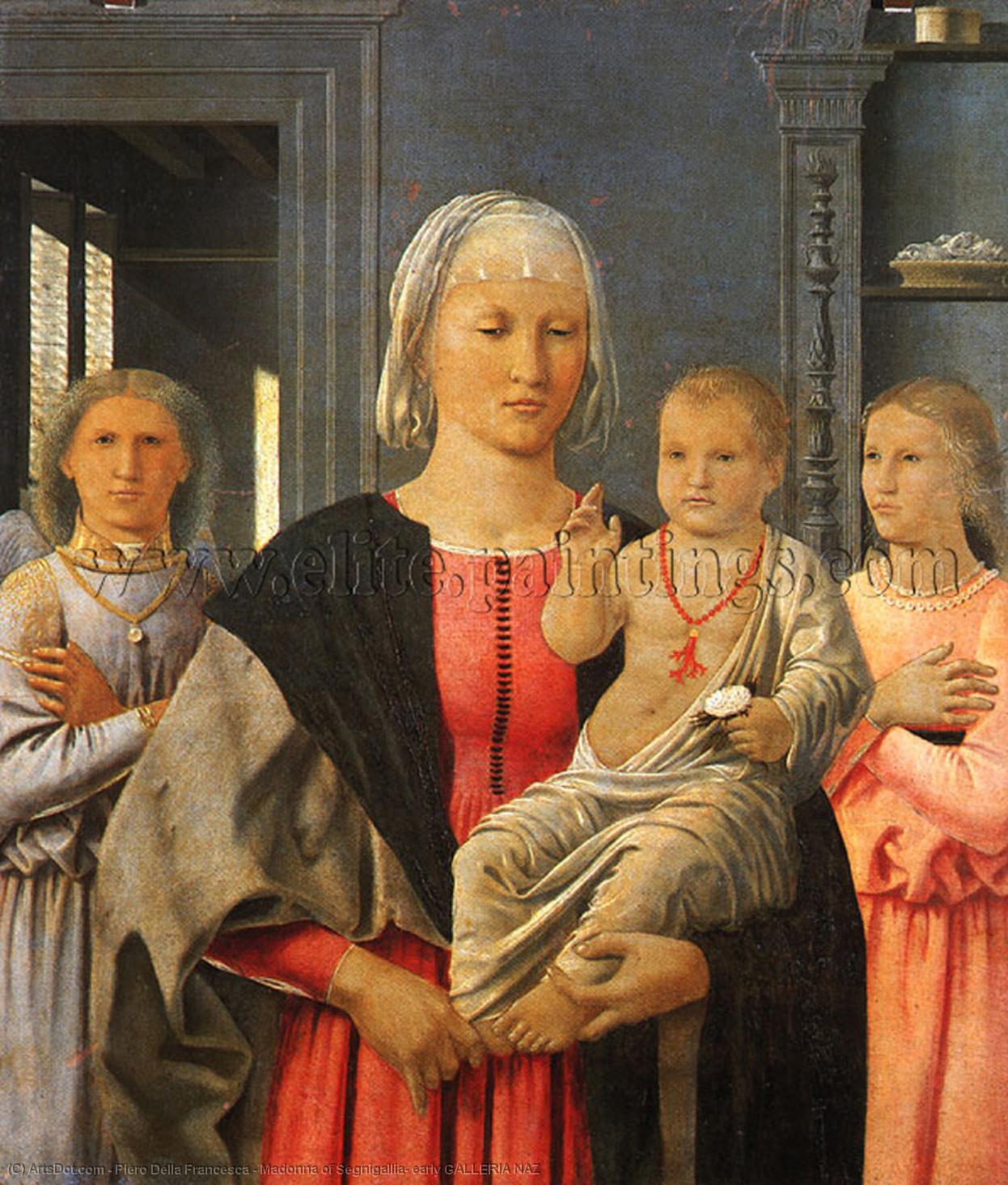 La Madonna De Segnigallia — Piero Della Francesca