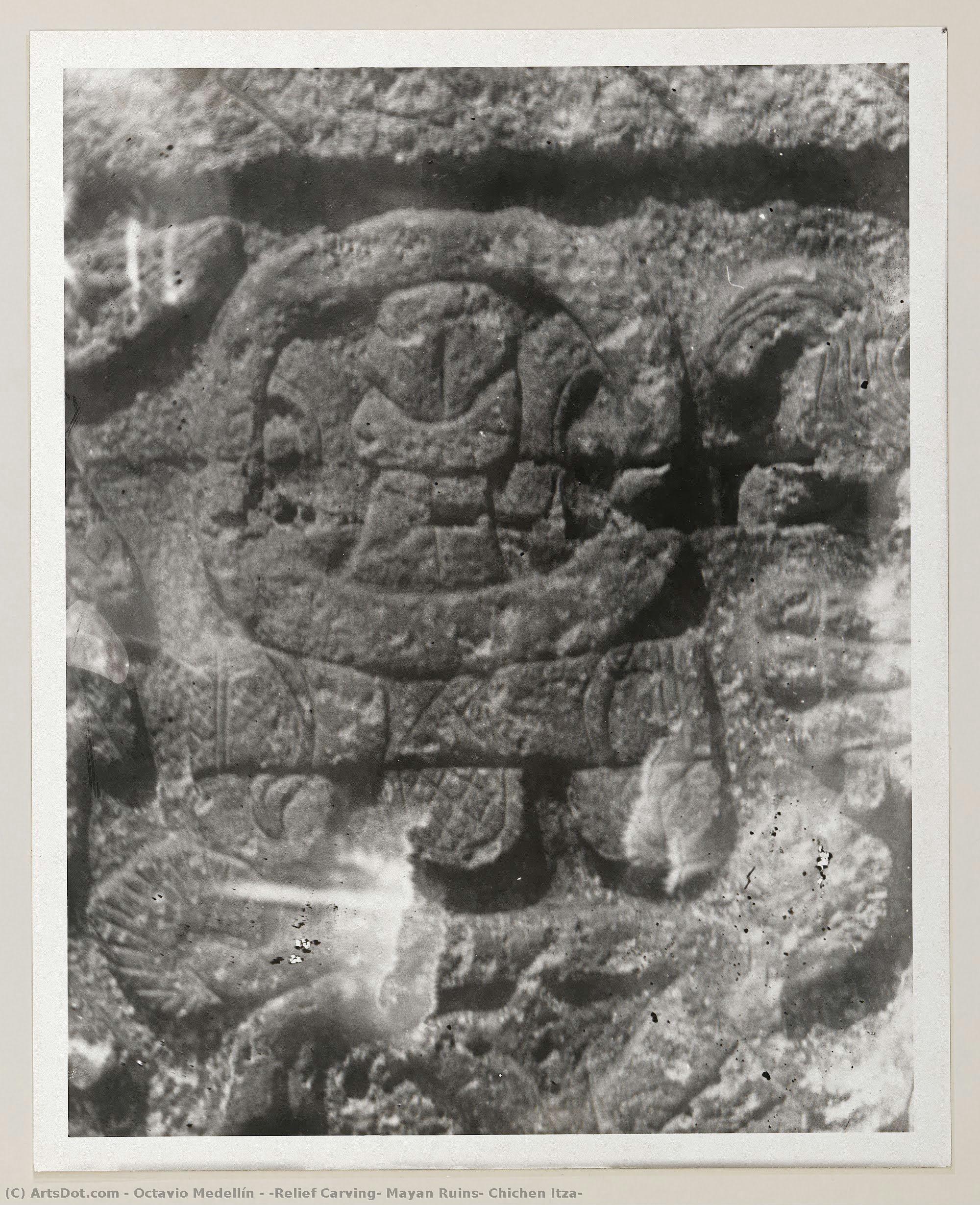 [relief Carving, Mayan Ruins, Chichen Itza] — Octavio Medellín