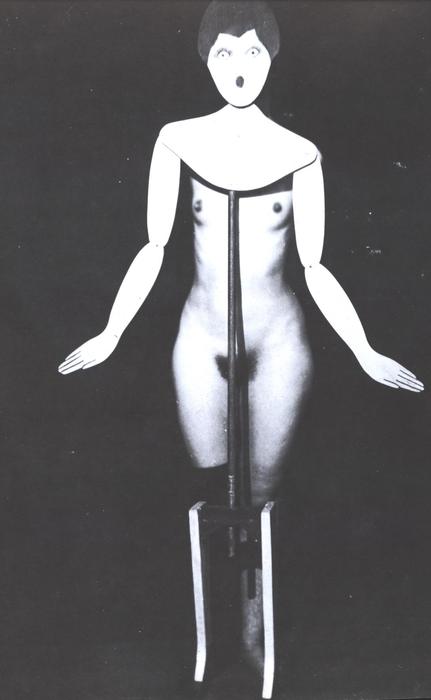 El Perchero — Man Ray