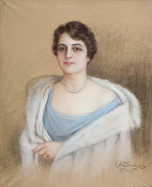 Woman With Pearls — Paul Mathiopoulos