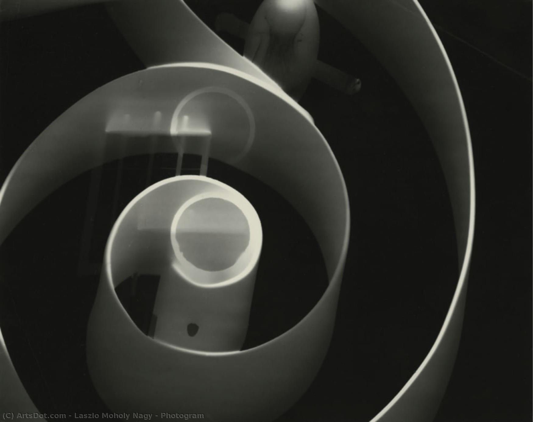 Photogram — László Moholy-nagy