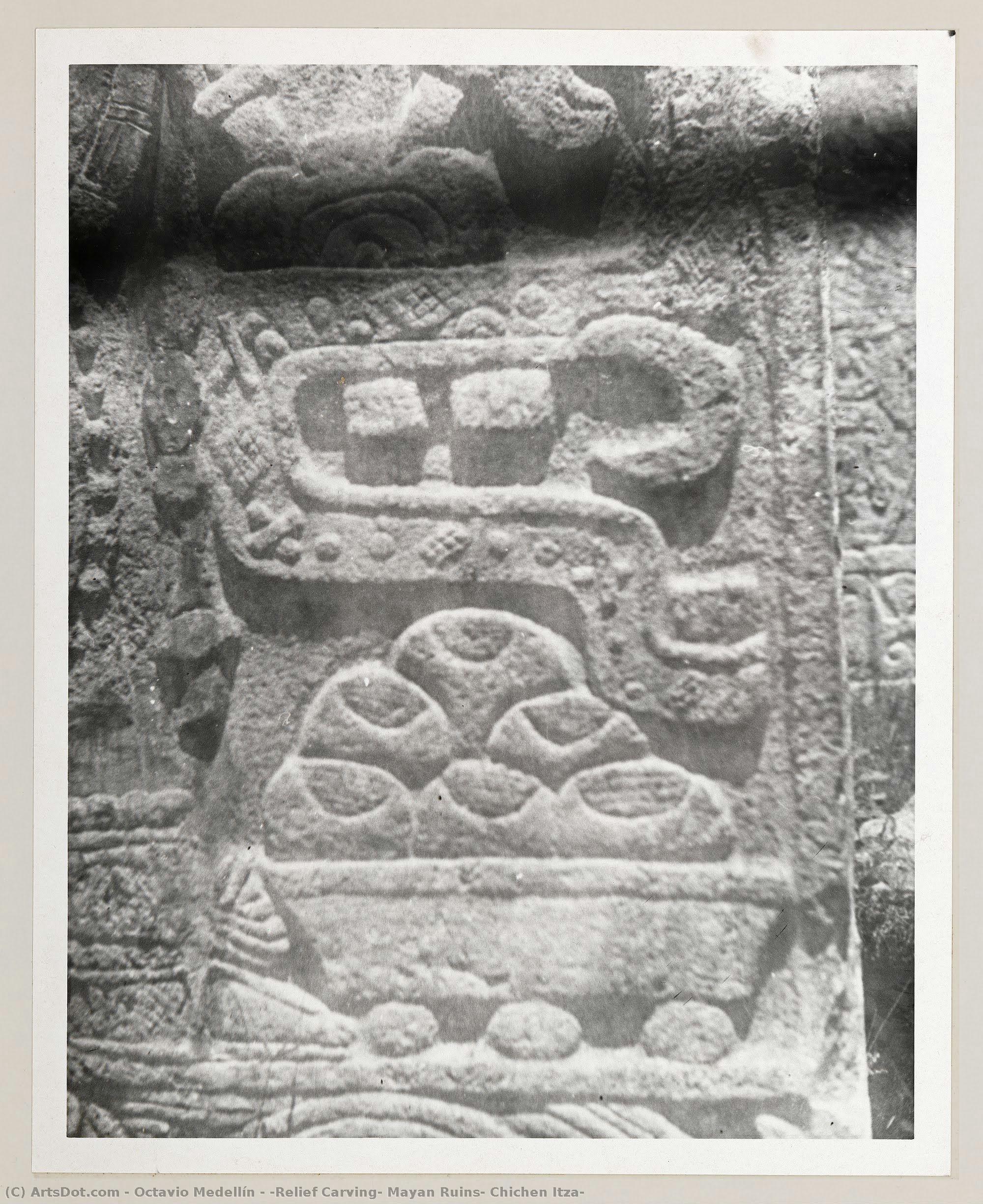 [relief Carving, Mayan Ruins, Chichen Itza] — Octavio Medellín