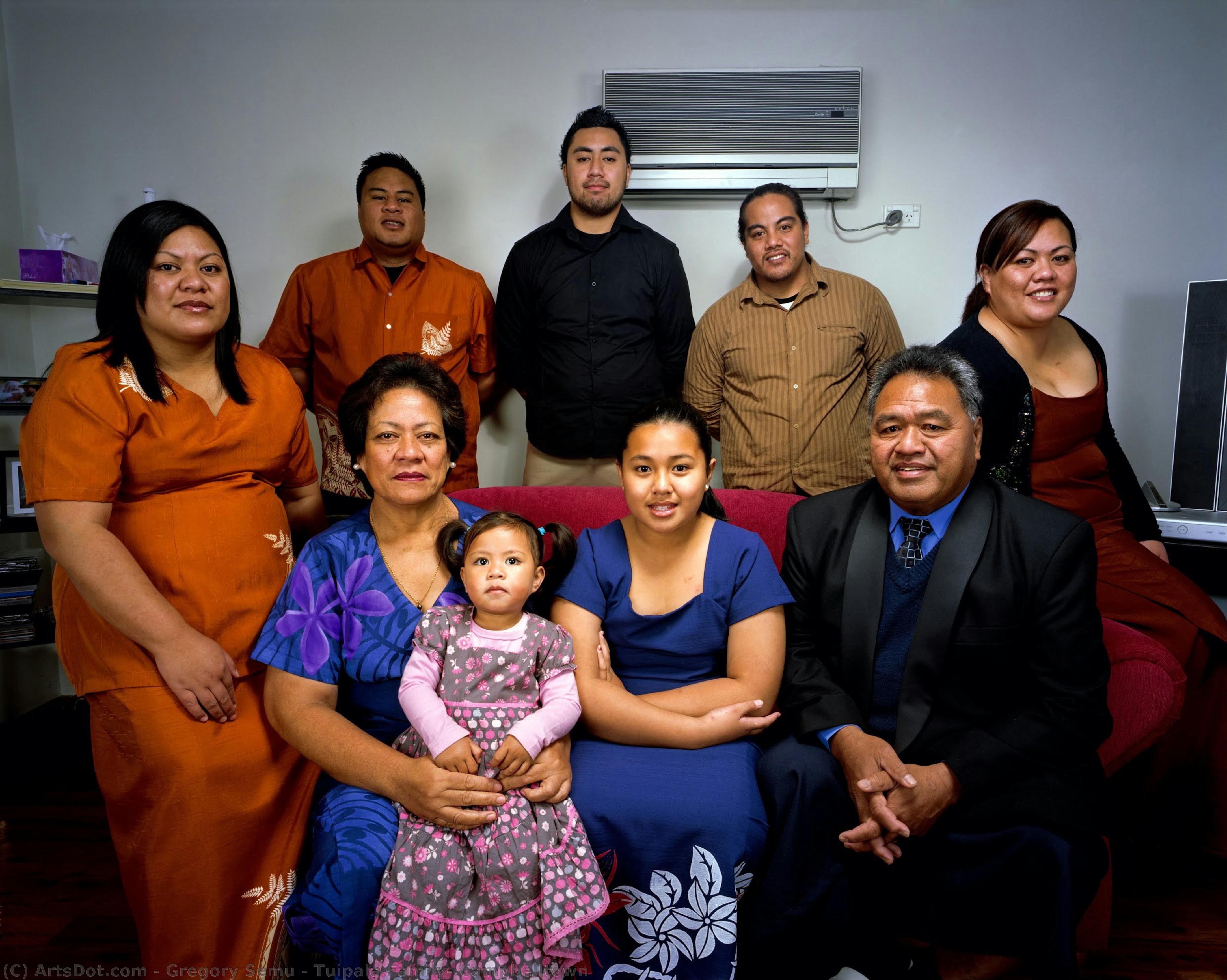 Tuipala Family, Campbelltown — Gregory Semu