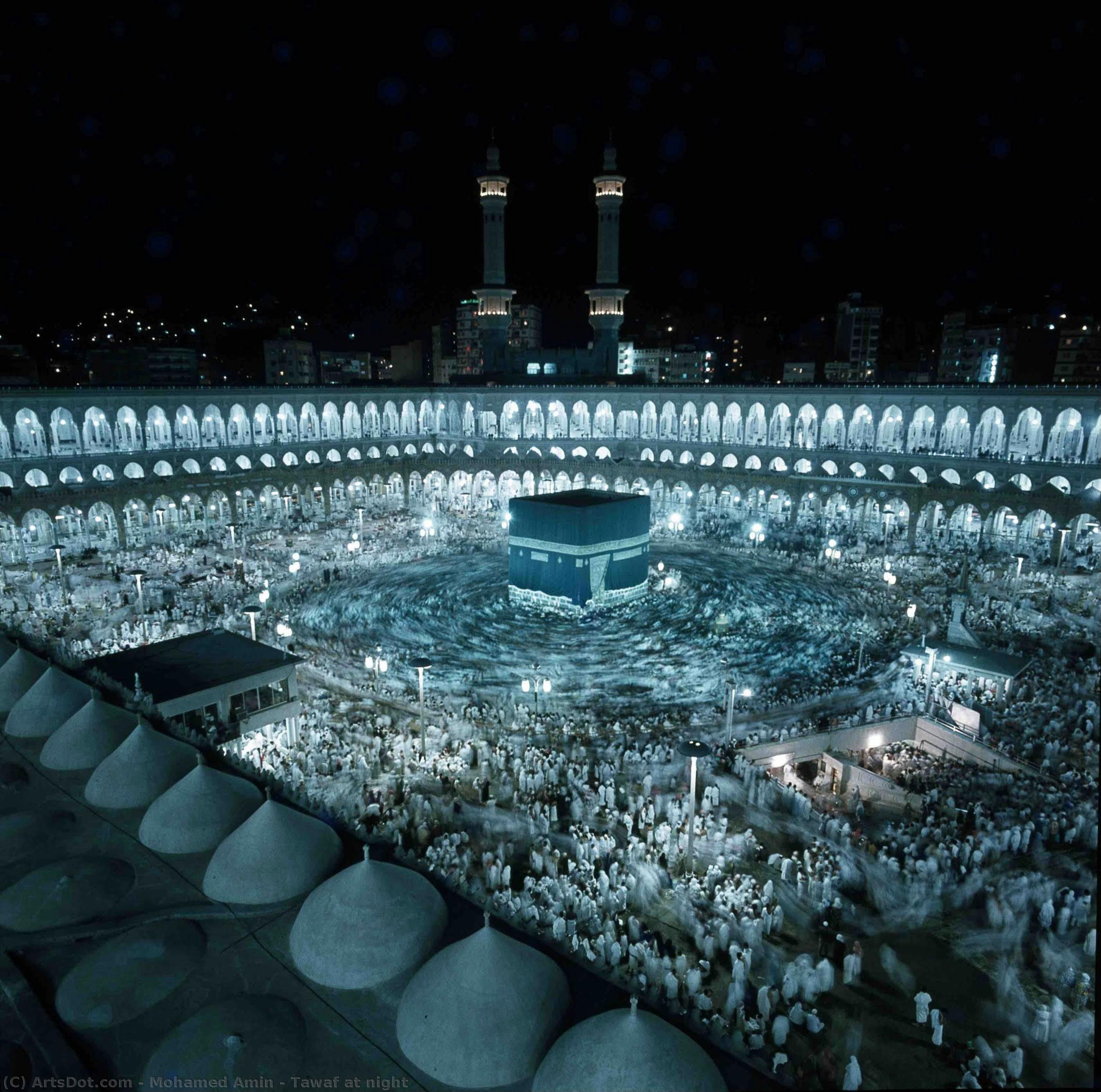 Tawaf At Night — Mohamed Amin
