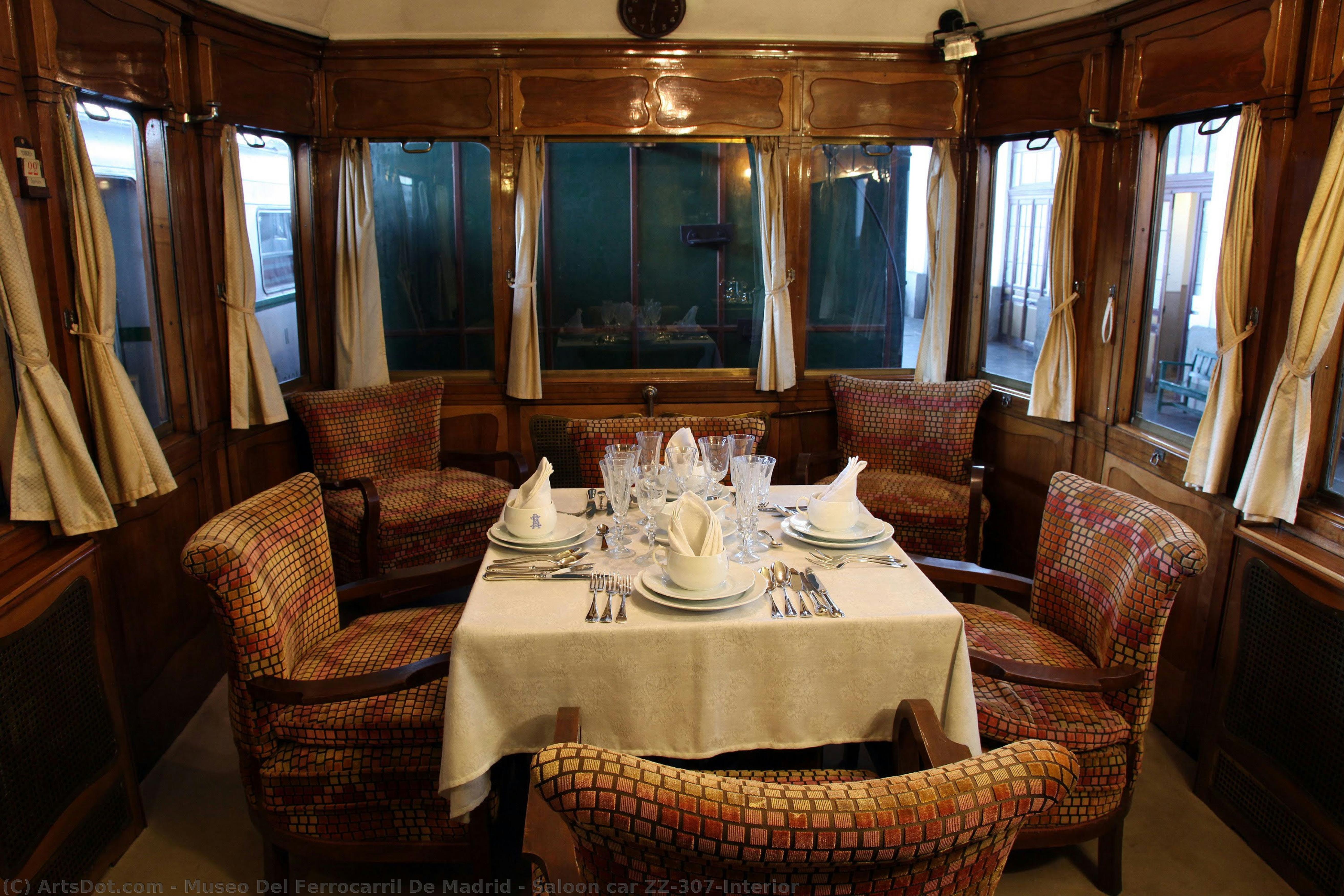 Saloon Car Zz-307-interior — Museo Del Ferrocarril De Madrid