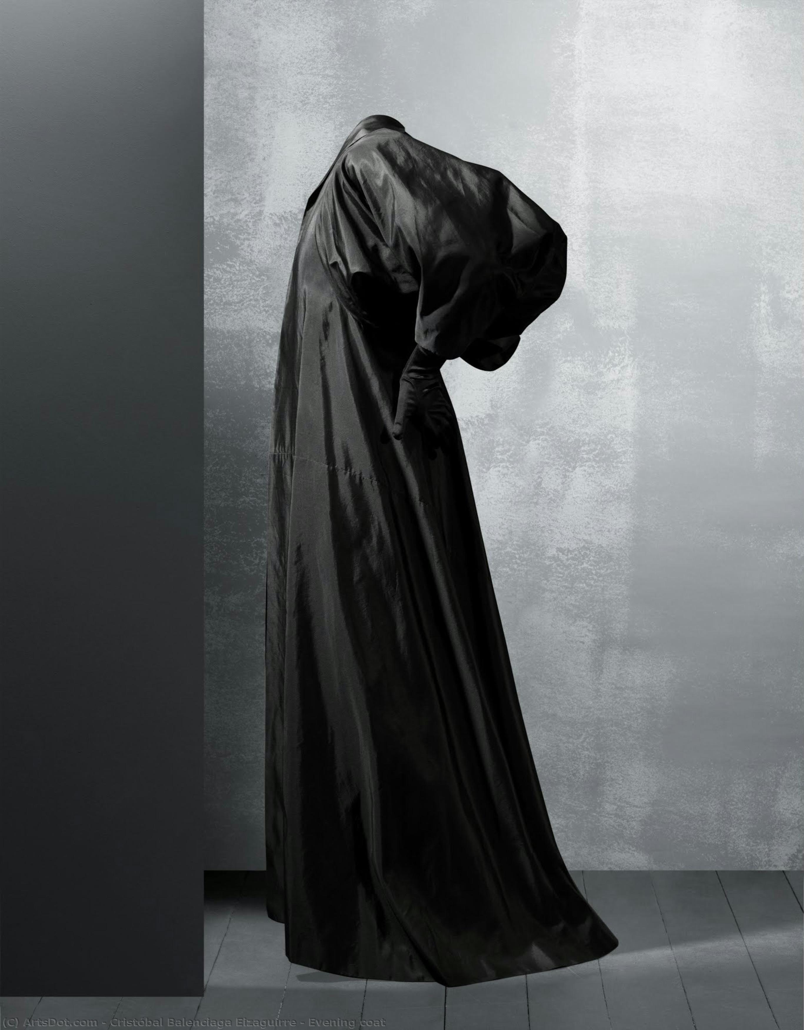 Evening Coat — Cristóbal Balenciaga Eizaguirre
