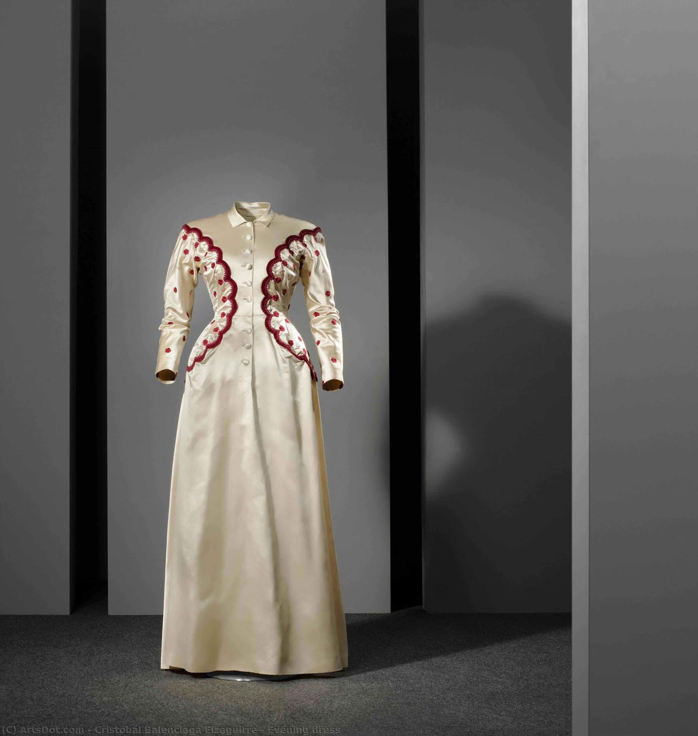 Evening Dress — Cristóbal Balenciaga Eizaguirre