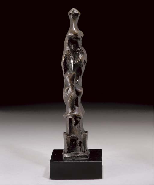 Upright Motive E — Henry Moore