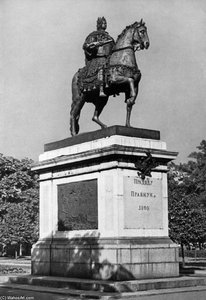 Equestrian Statue Of Peter The Great — Carlo Bartolomeo Rastrelli