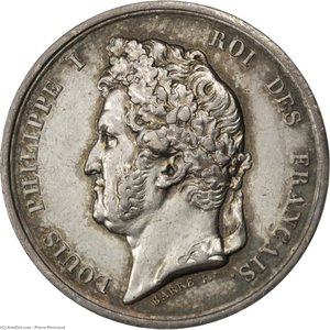 Round Medallion Featuring Combats — Pierre Pénicaud