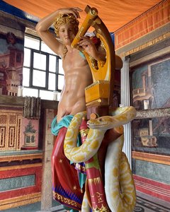 Apollo Kithara — Jeff Koons