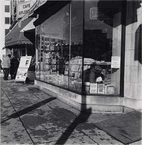 Kramer Books And Afterwords, From The Series Connecticut Avenue — Brian V Jones