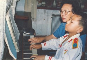 Lang Lang With His Piano Teacher Zhu Yafen — Louis Lang