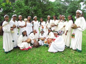 Wollega Oromo Women — Moti Pictures, Contemporary Realism