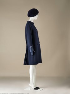 Coat — Cristóbal Balenciaga Eizaguirre, Surrealism