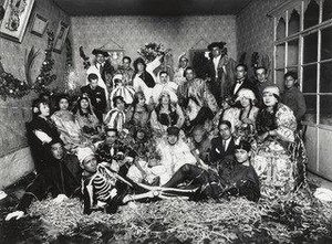 Costume Party, Cuzco — Martín Chambi