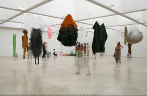 Météo (travaux Préparatoires Pour Le Ballet Preljocaj) — Fabrice Hybert