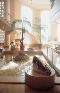 Uninhabited Island(hotel Lobby Pond) — Yoo Lizzy