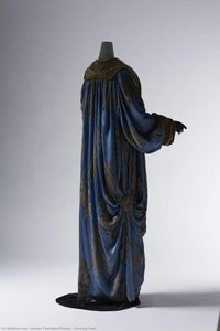 Evening Coat — Jeanne Charlotte Paquin