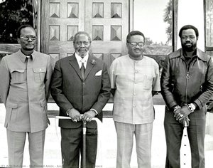 Angolan Leaders Make Peace — Mohamed Amin