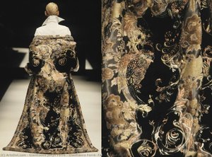 Gianfranco Ferré, Fall / Winter 2000 — Gianfranco Jekyll Ferré