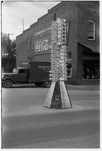 Signs — Benjamin Shahn