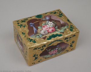 Snuffbox — Noël Hardivillers, Rococo