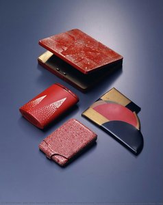 Buckle [center-right]\ncompact Cases [upper]\ncompact Cases [lower]\ncompact Cases [center-left] — Jules John Dunand, Art Deco